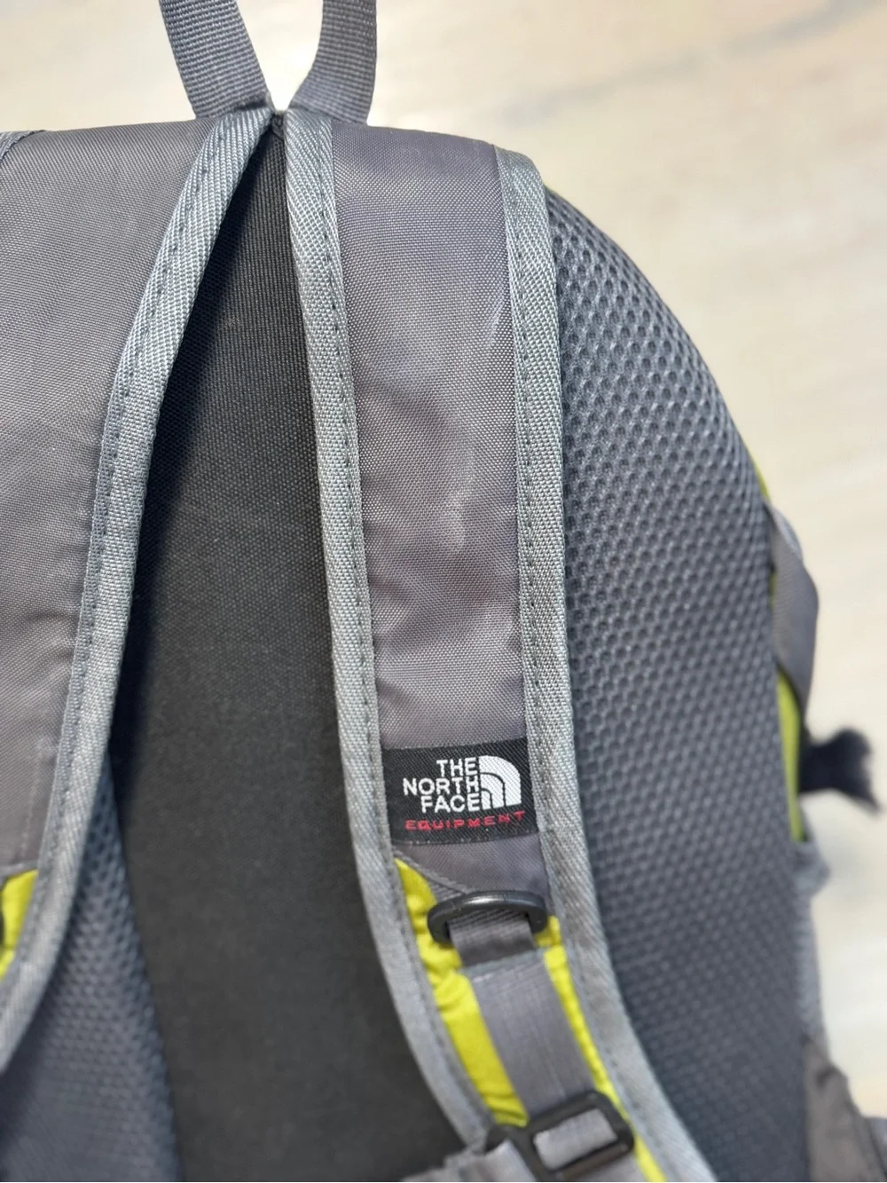 The North Face Backpack Lime Green Gray Mesh Side Pockets Unisex
